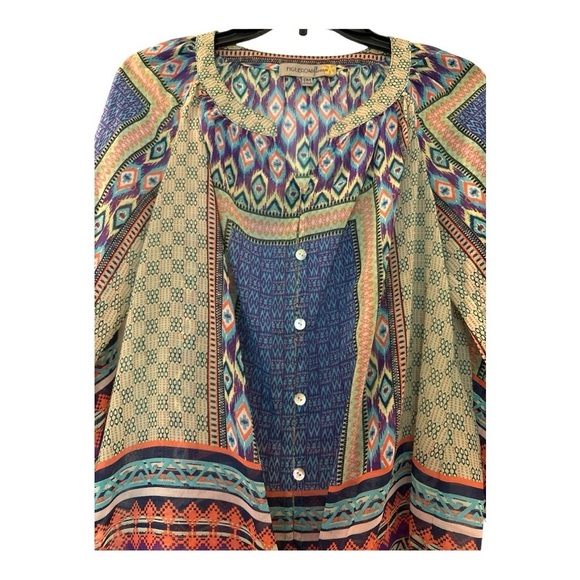 Figueroa +Flowers boho top , multicolored geometrics, full sleeves, buttons - Picture 3 of 6